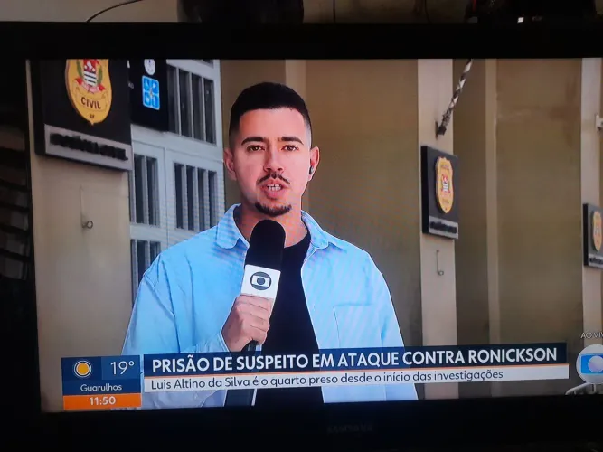 Tv LCD Samsung modelo LN40B530 40 polegadas