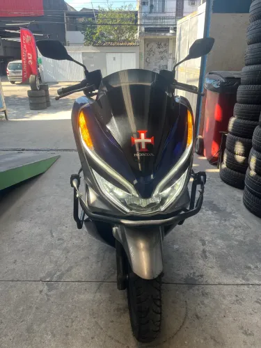 Honda PCX 150 Sport