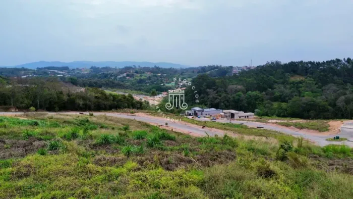 TERRENO À VENDA NO CONDOMÍNIO RESIDENCIAL SANTA ESMERALDA COM 1.031M² NO BAIRRO CAXAMBÚ EM