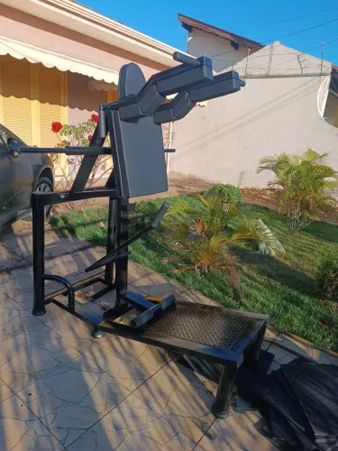 Hack Squat Profissional