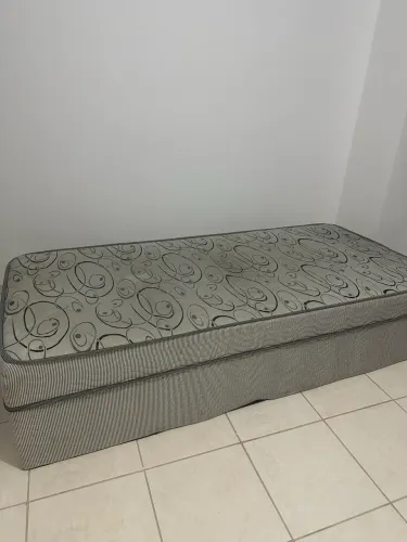 Cama de solteiro