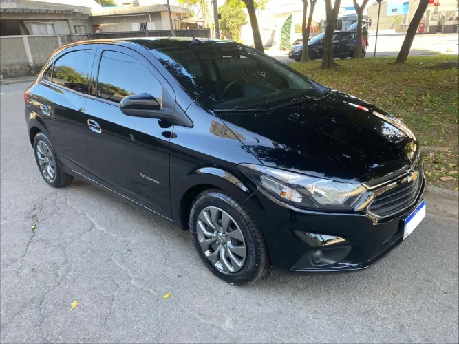 Chevrolet Onix Hatch Advantage 1.4 8V Flex Aut. 4P 2018