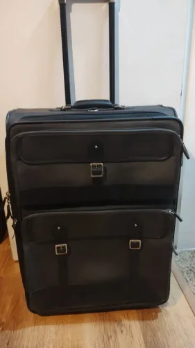 MALA DE VIAGEM IMPORTADA ! PRA VENDER HOJE! PRECISO DESOCUPAR O IMOVEL