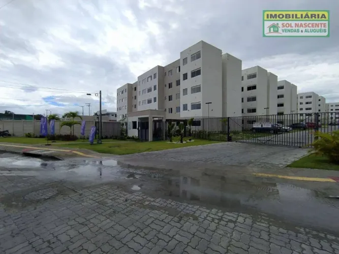 Apartamento com 2 dormitórios para alugar, 38 m² por R$ 1.465,94/mês - Lagoa Redonda - For