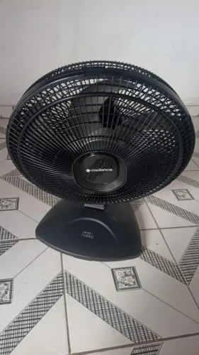 Ventilador Cadence para conserto