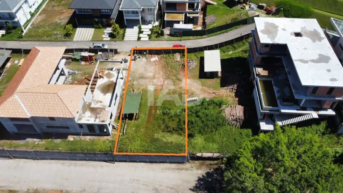 Terreno para venda no Condomínio Riverside