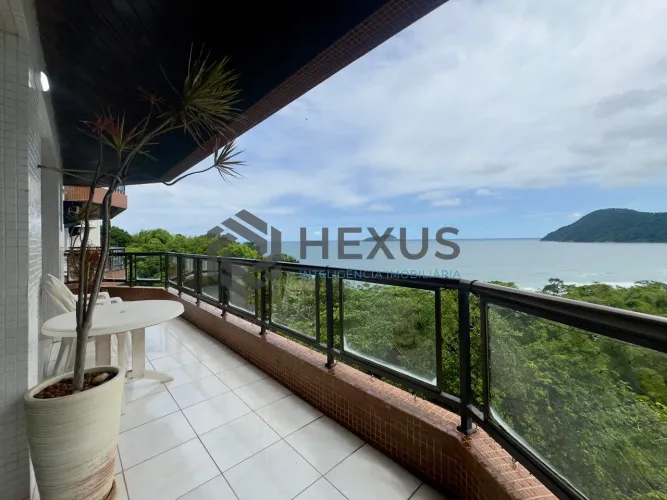 Apartamento com varanda vista mar e lazer na beira mar da Praia do Tombo, Guaruja