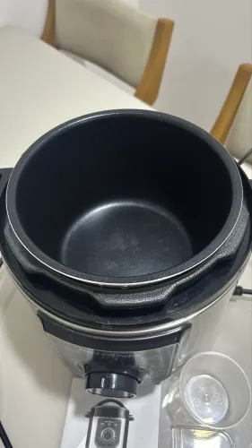 Panela de pressão Britânia elétrica 3 litros