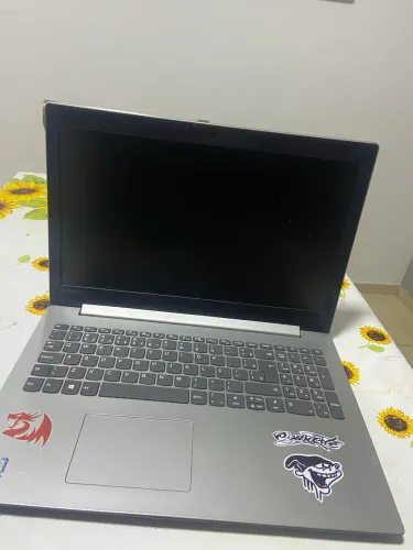 Lenovo ideapad 330