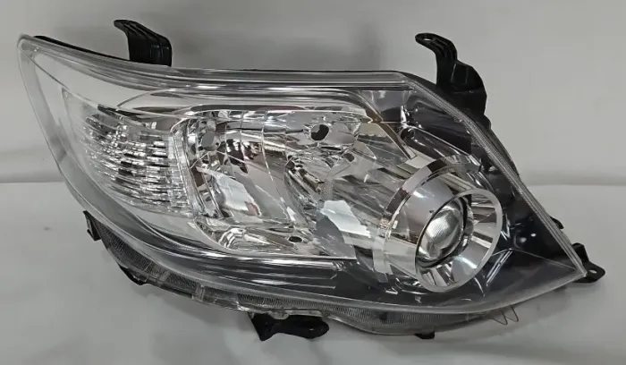 Farol Direito Toyota Hillux Sw4 2012 até 2015 original