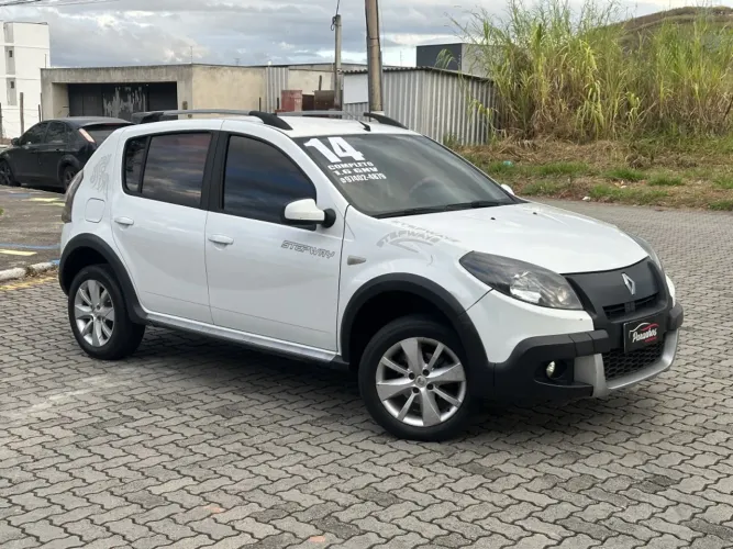 Renault Sandero Stepway Flex 1.6 16V 5P 2014