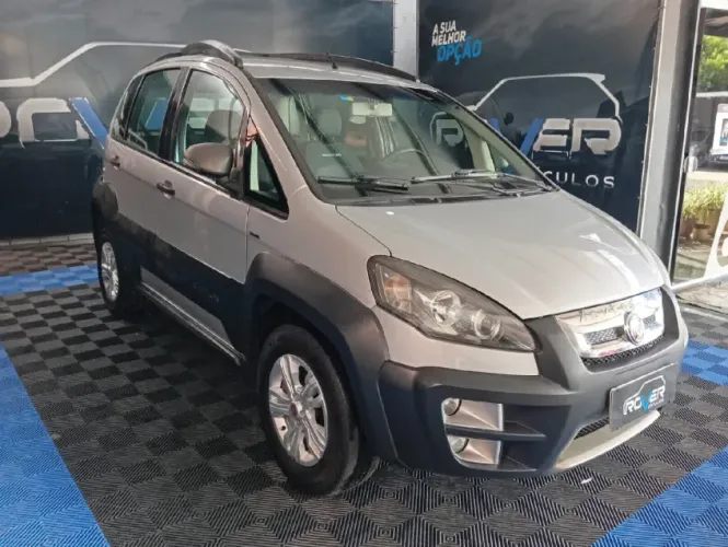 Fiat Idea Advent./ Adv.locker 1.8 MPI Flex 5P 2011