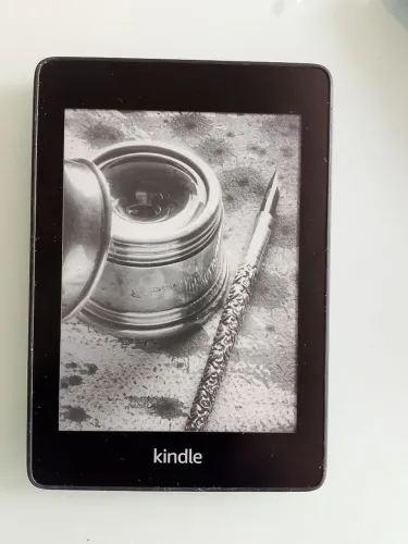 Amazon Kindle Paperwhite 10a Geração - Pouco uso