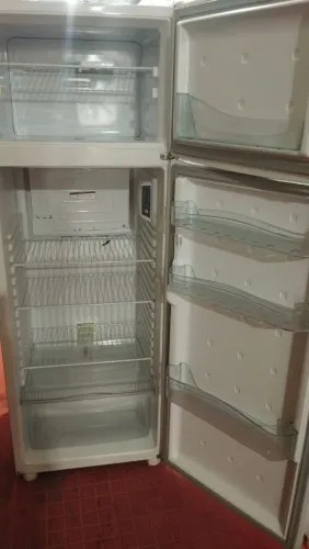Geladeira duas portas