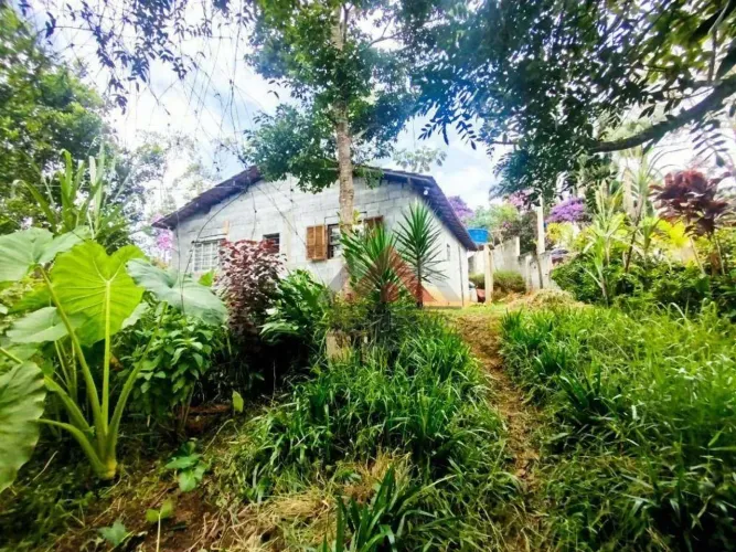Chácara com 2 dormitórios à venda, 1572 m² por R$ 600.000,00 - Clube dos Oficiais - Suzano