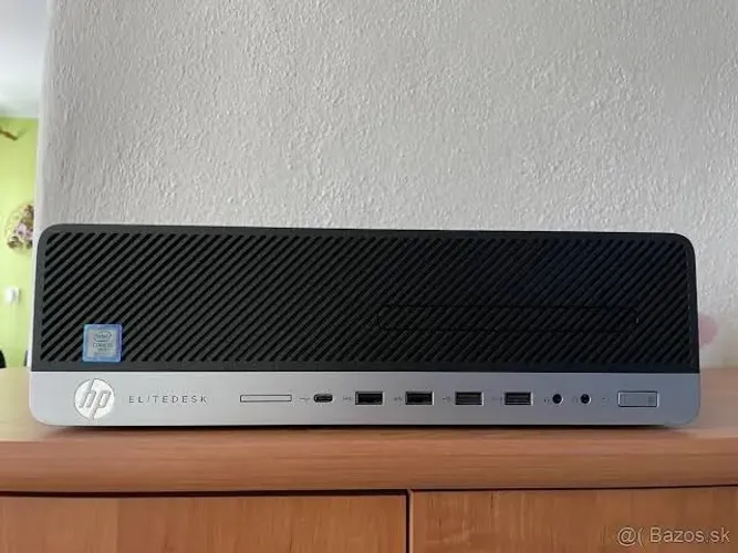 HP Elitedesk + Monitor AOC