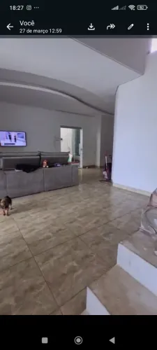 Aluguel de Linda casa no Villa Suiça , 3 quartos um suíte e escritório com 200 mts de area