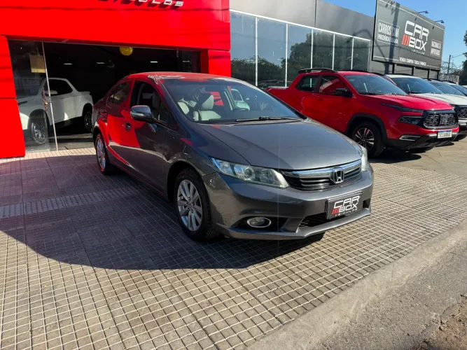 Honda Civic Sedan LXR 2.0 Flexone 16V Aut. 4P 2014