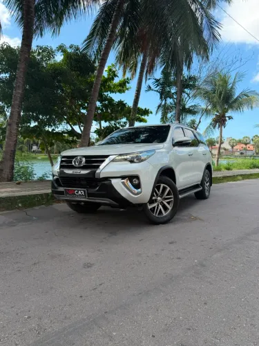 Toyota Hilux CD SRX 4X4 2.8 TDI 16V Diesel Aut. 2019