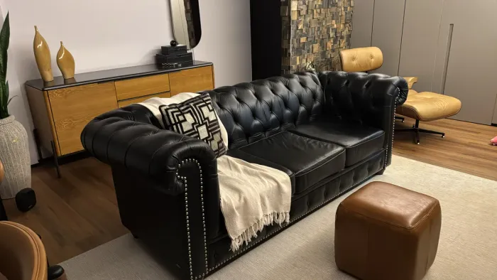 Sofá chesterfield