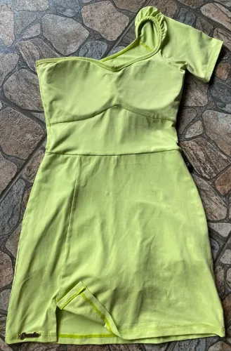 Macaquinho lycra verde - TAM M