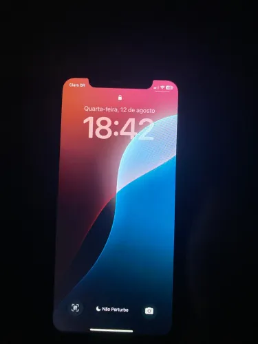 iPhone XR tela trincada