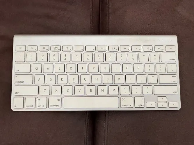 Teclado Apple sem fio a1314 - LEIA 