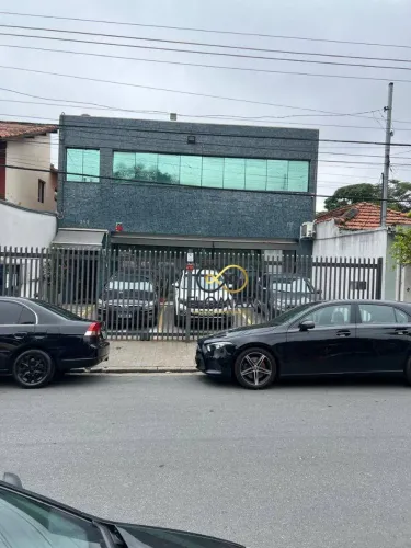 Venda e Locação - Prédio Comercial - 2 pavimentos, 4 banheiros, Recepção, Cozinha, 3 vagas