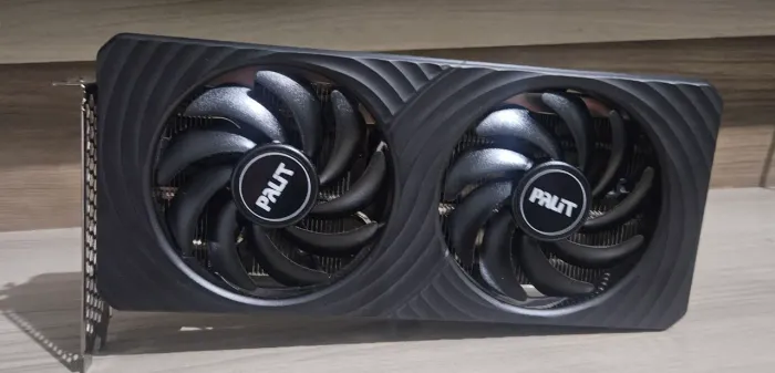 RTX 5060 Palit Dual 8GB