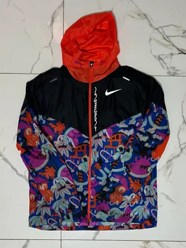Corta Vento Nike Tokyo