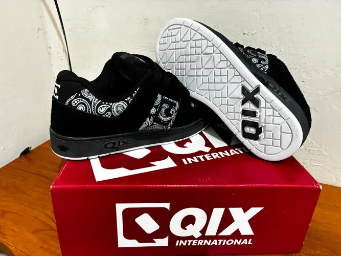 Tênis qix 90?s OG