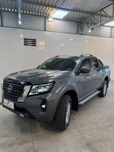 Nissan Frontier XE CD 4X4 2.3 Bi-TB Diesel Aut. 2024
