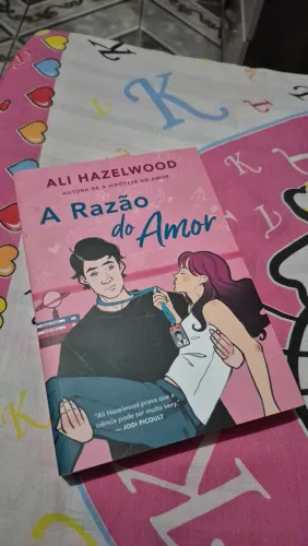 LIVRO "A RAZÃO DO AMOR"