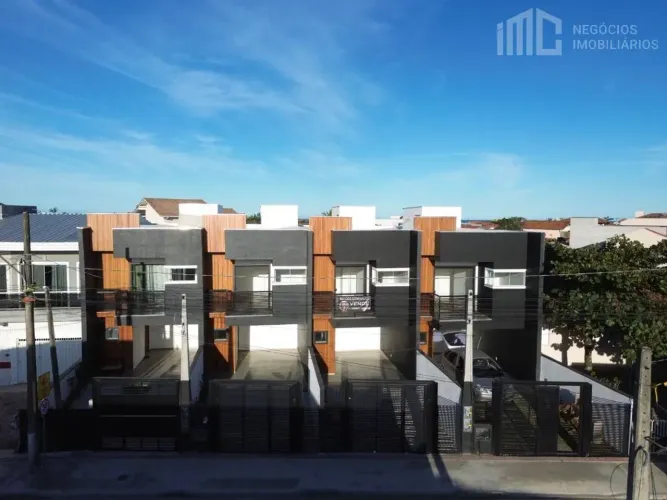 Imóvel para venda com 122 metros quadrados com 3 quartos em Centro - Balneário Barra do Su
