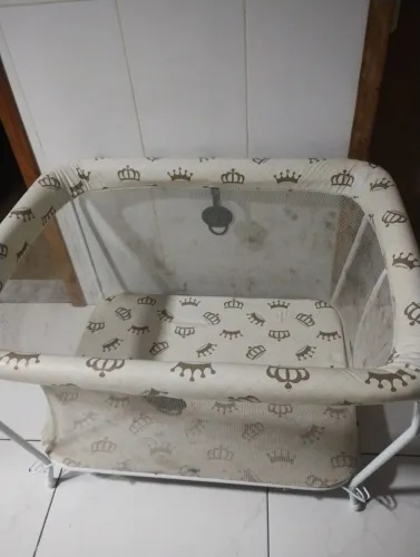 Cercadinho bebê (chiqueirinho) em perfeito estado de conservação