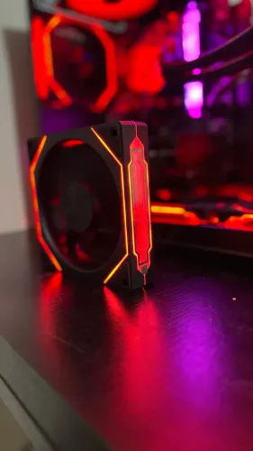 Fan prism