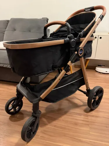 Carrinho de bebê