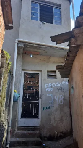 Vendo barracão na vila biquinha 