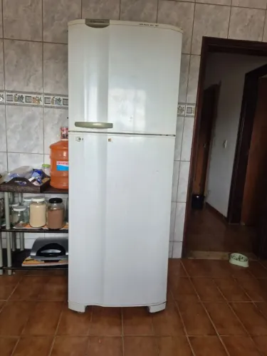 Geladeira dc50 Eletrolux