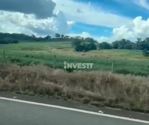 Fazenda à venda no Centro de Itapuranga/GO