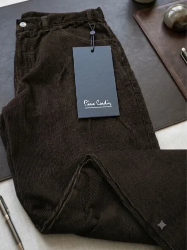 Calça de veludo marrom 46 Pierre Cardin