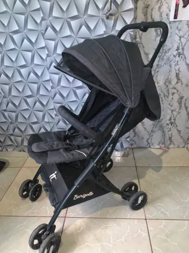 Carinho de bebê