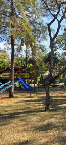 Casa em Condominio com 3 dormitórios para venda no bairro JARDIM COLONIAL