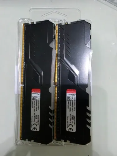Memória RAM DDR4 HyperX KF432C16BB12A/16