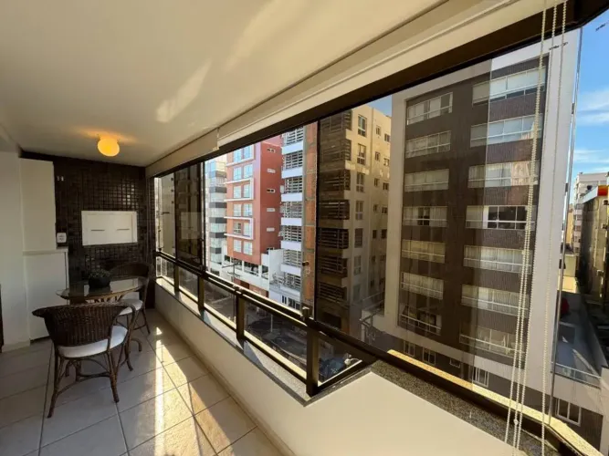149MIL ATO + PRAZO ATÉ 60X...Apartamento amplo, com sacada de frente!