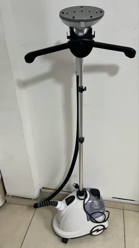 Ferro vertical Cadence