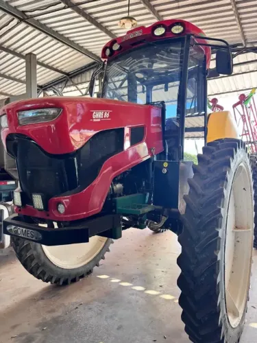 Autopropelido Gomes 2023 - 750 Horas - 4x4 - GPS