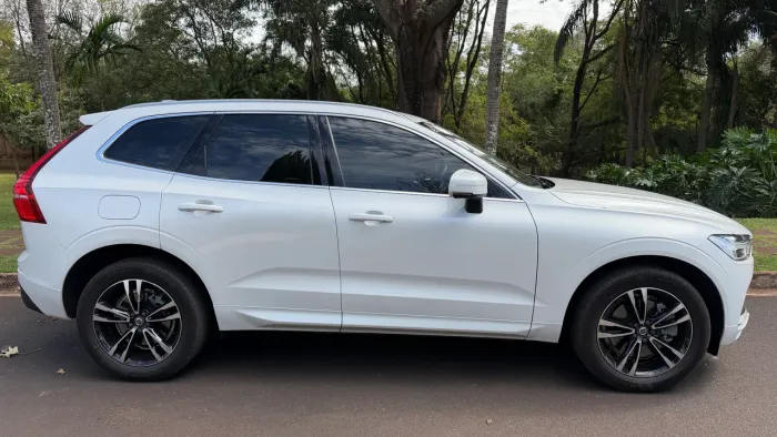 Volvo XC-60 XC 60 T-8 Híbrido Momentum 2.0 5P 2020