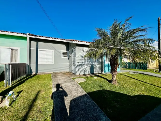 Casa em condomínio à Venda em Orfãs, Ponta Grossa - PR