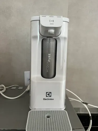 Purificador Electrolux Eletrônico Compacto Experience Pure 4x Digital Branco